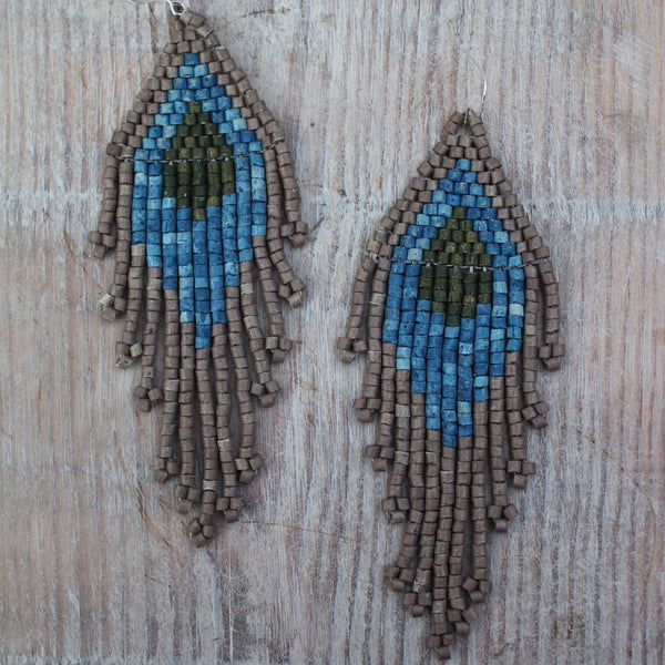 Handmade Clay Beaded Guatemalan 'Blue Peacock' Earrings