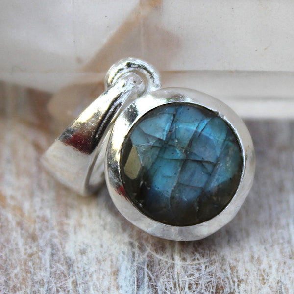 Little Faceted Labradorite + 925 Sterling Silver Circle Pendant