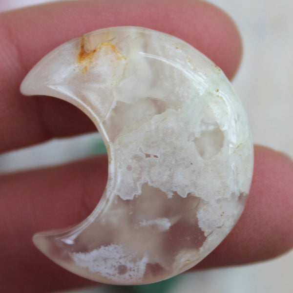 Flower Agate Crescent Moon (No.1)