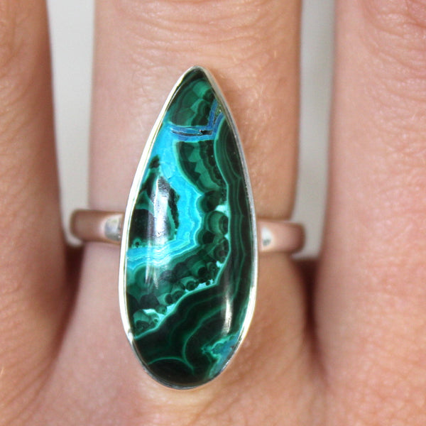 Malacholla + 925 Silver Droplet Ring