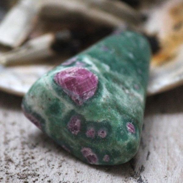 Ruby in Fuchsite Triangle Pebble