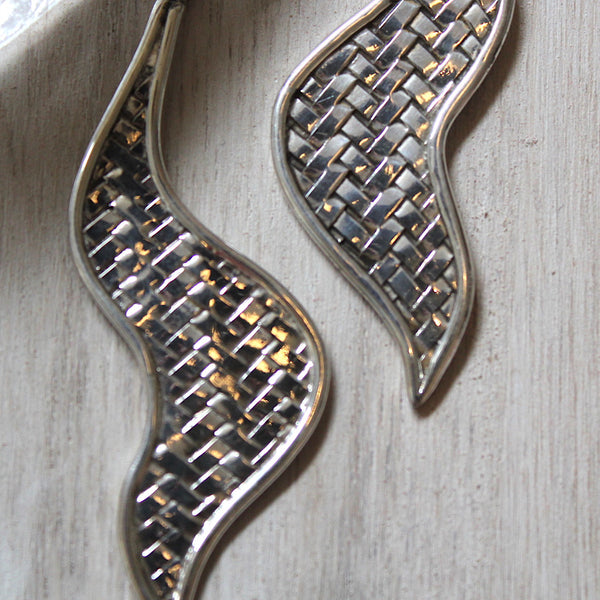 Sterling Silver Woven Wavy Balinese Earrings