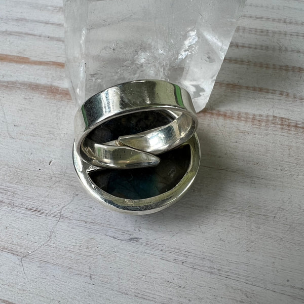 925 Sterling Silver and Labradorite Ring