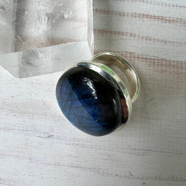 925 Sterling Silver and Labradorite Ring