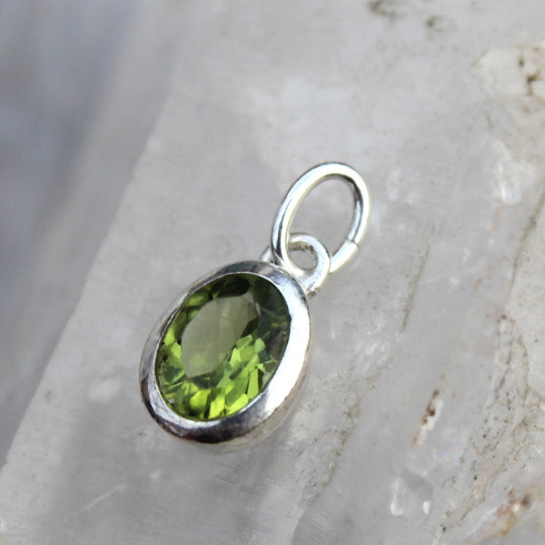 Little Peridot + 925 Silver Oval Pendant