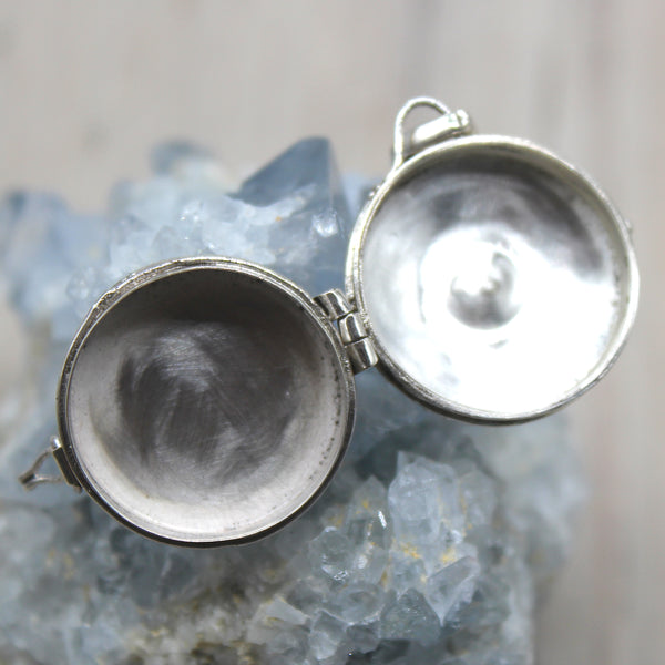 925 Sterling Silver Topaz Locket