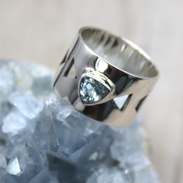 Sterling Silver Topaz Triangle Banded Ring