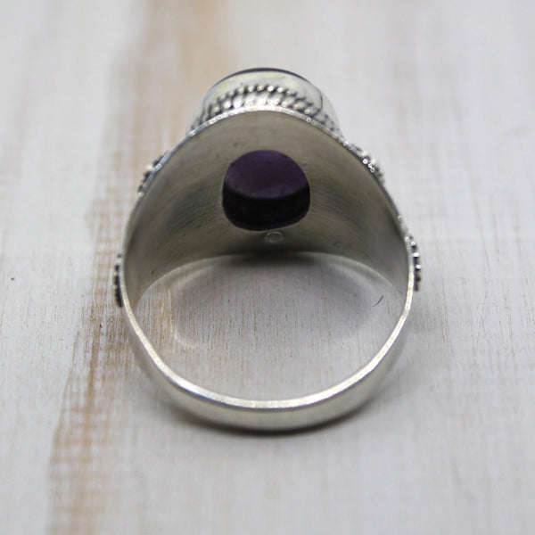 925 Sterling Silver and Amethyst Oval Ring